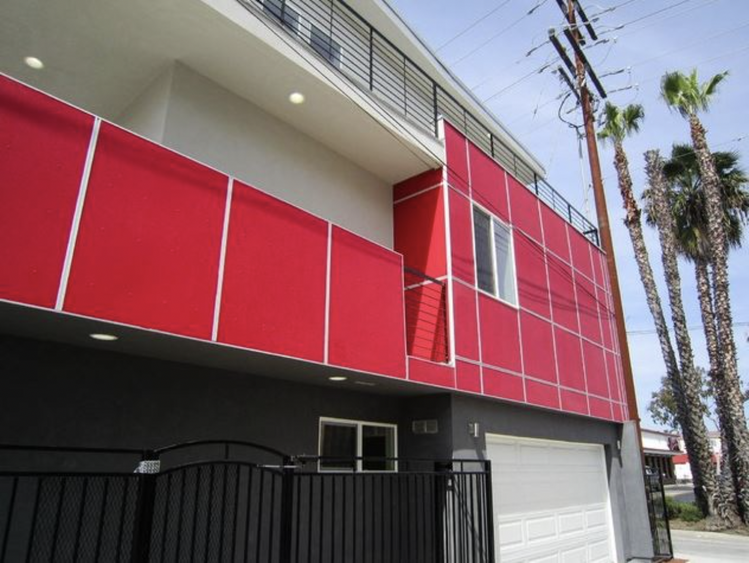 Play with New, Extravagant Exterior Colors