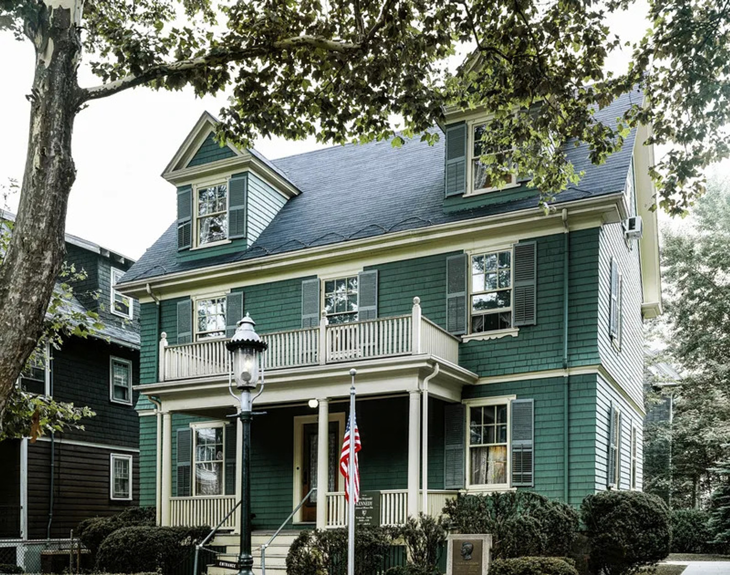 A closer look at Classic Style Siding Colors