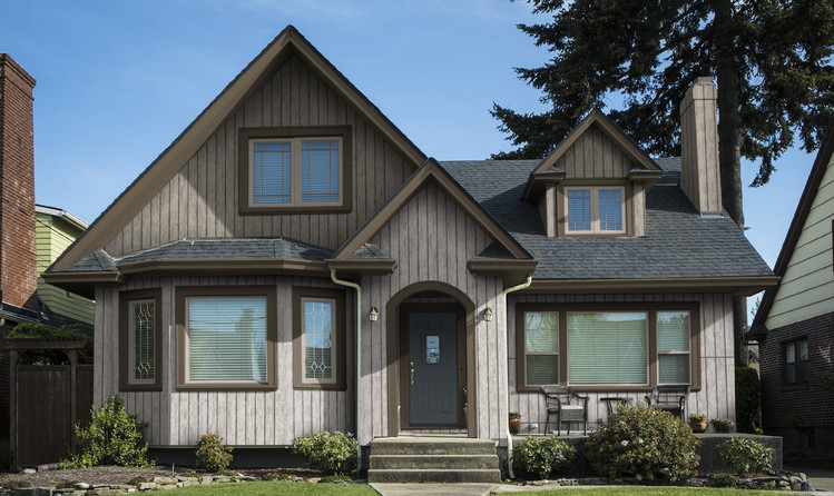 Vertical Cottage-Style Lap Siding